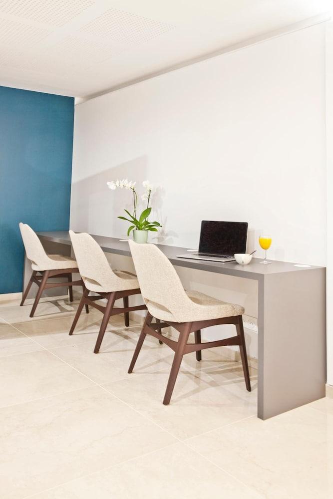Residhome Aparthotel Marsiglia